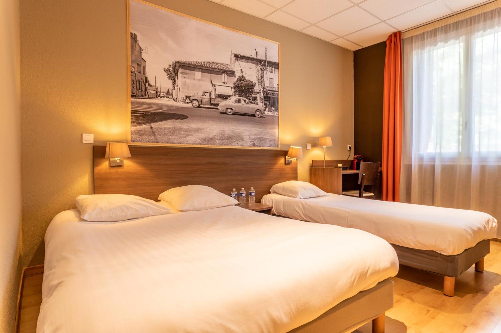 Logis Hotels Et Restaurant La Pause Rn7 La Coucourde Dış mekan fotoğraf